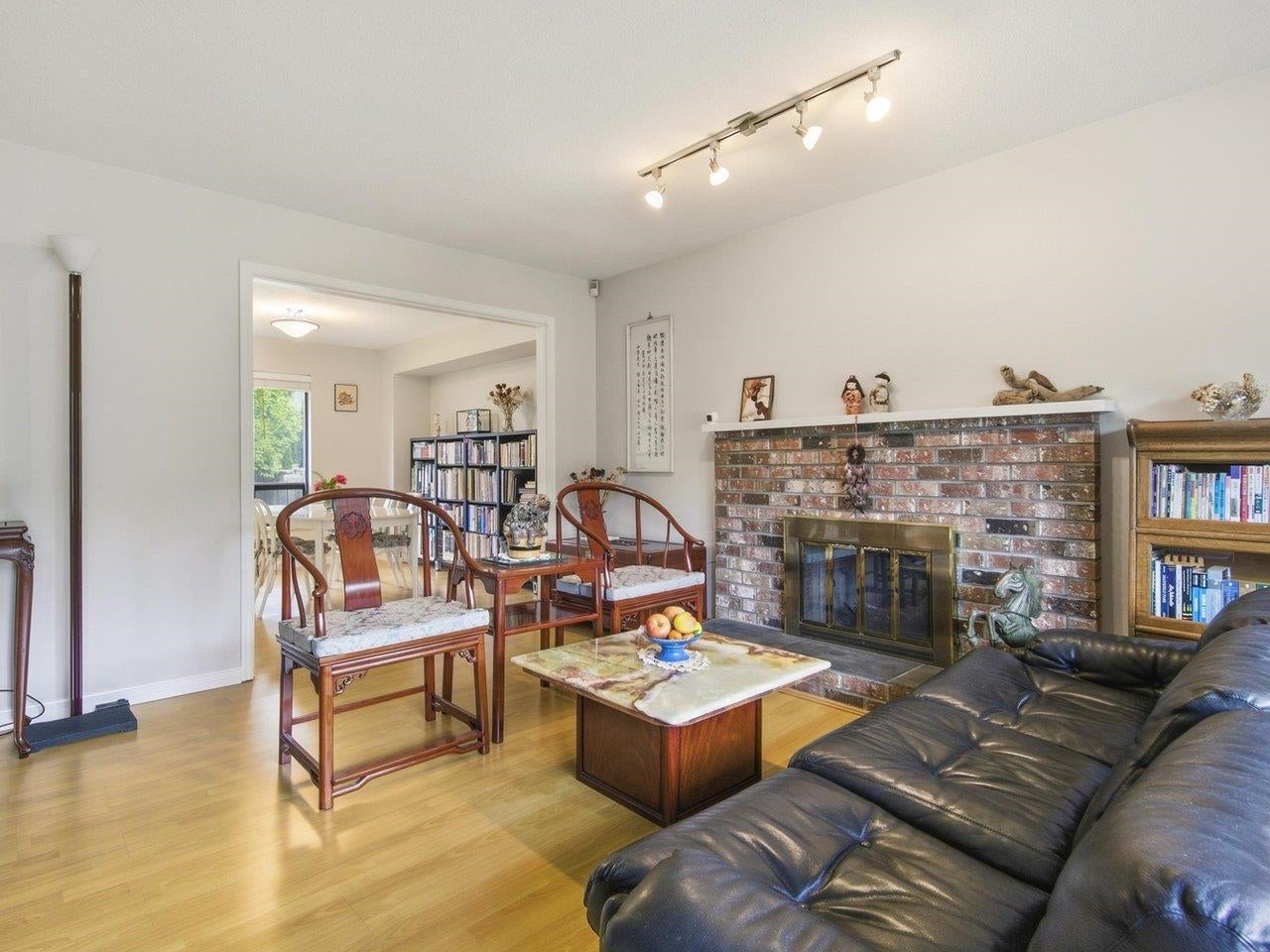 7440 Lawrence Drive - Montecito Single Family Residence for Sale, 5 Bedrooms (R3135029)# - 5