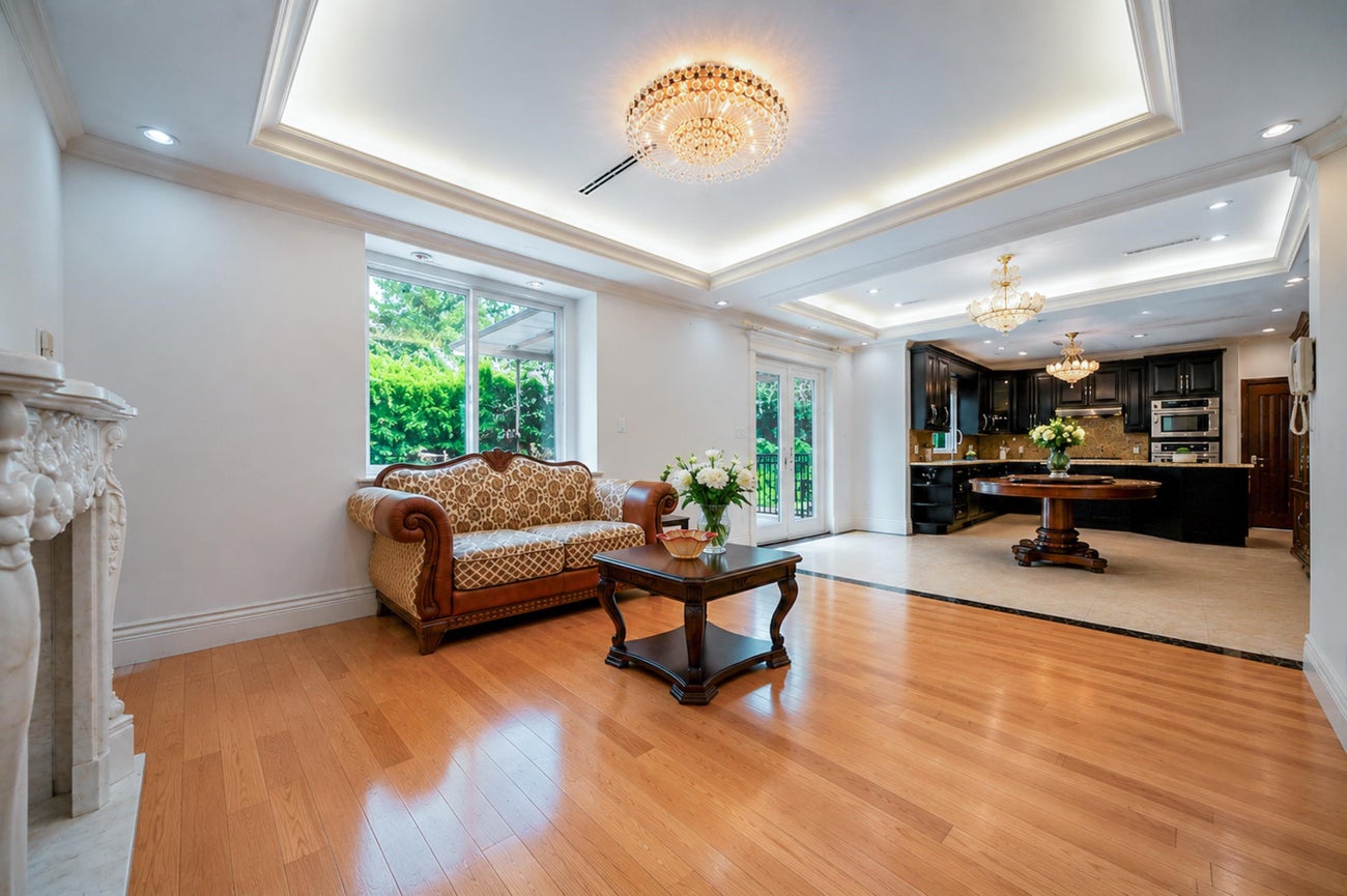 7353 Union Street - Simon Fraser Univer. Single Family Residence for Sale, 6 Bedrooms (R3135281)# - 10