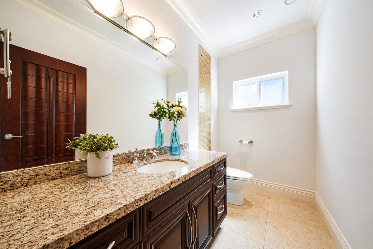 7353 Union Street - Simon Fraser Univer. Single Family Residence for Sale, 6 Bedrooms (R3135281)# - 14