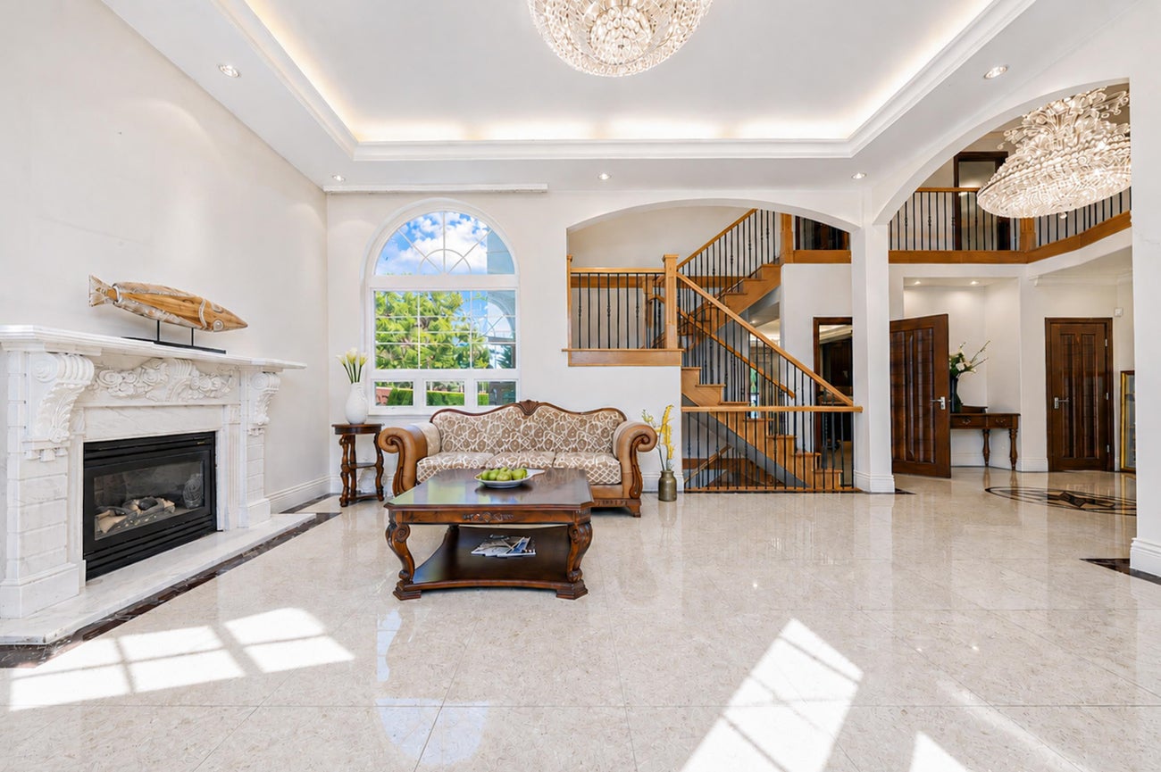 7353 Union Street - Simon Fraser Univer. Single Family Residence for Sale, 6 Bedrooms (R3135281)# - 4