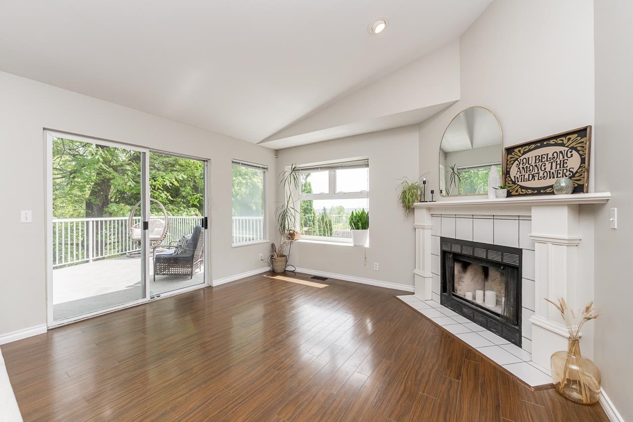 1221 Rochester Avenue - Central Coquitlam Single Family Residence for Sale, 4 Bedrooms (R3135449)# - 22
