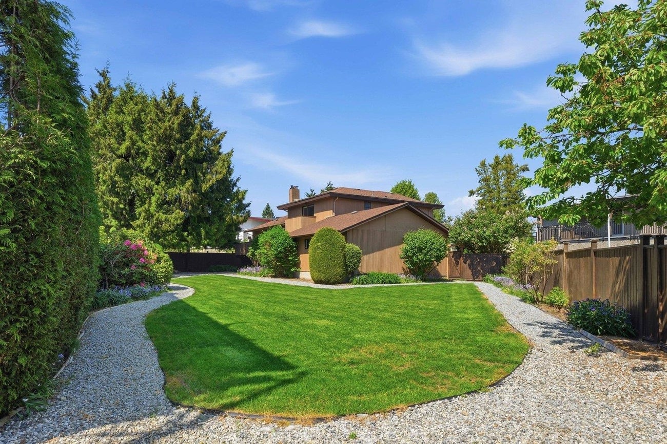 1390 Eastlawn Drive - burnaby Single Family Residence for Sale, 5 Bedrooms (R3135907)# - 17 1390 Eastlawn Drive - burnaby Single Family Residence for Sale, 5 Bedrooms (R3135907)# - 17