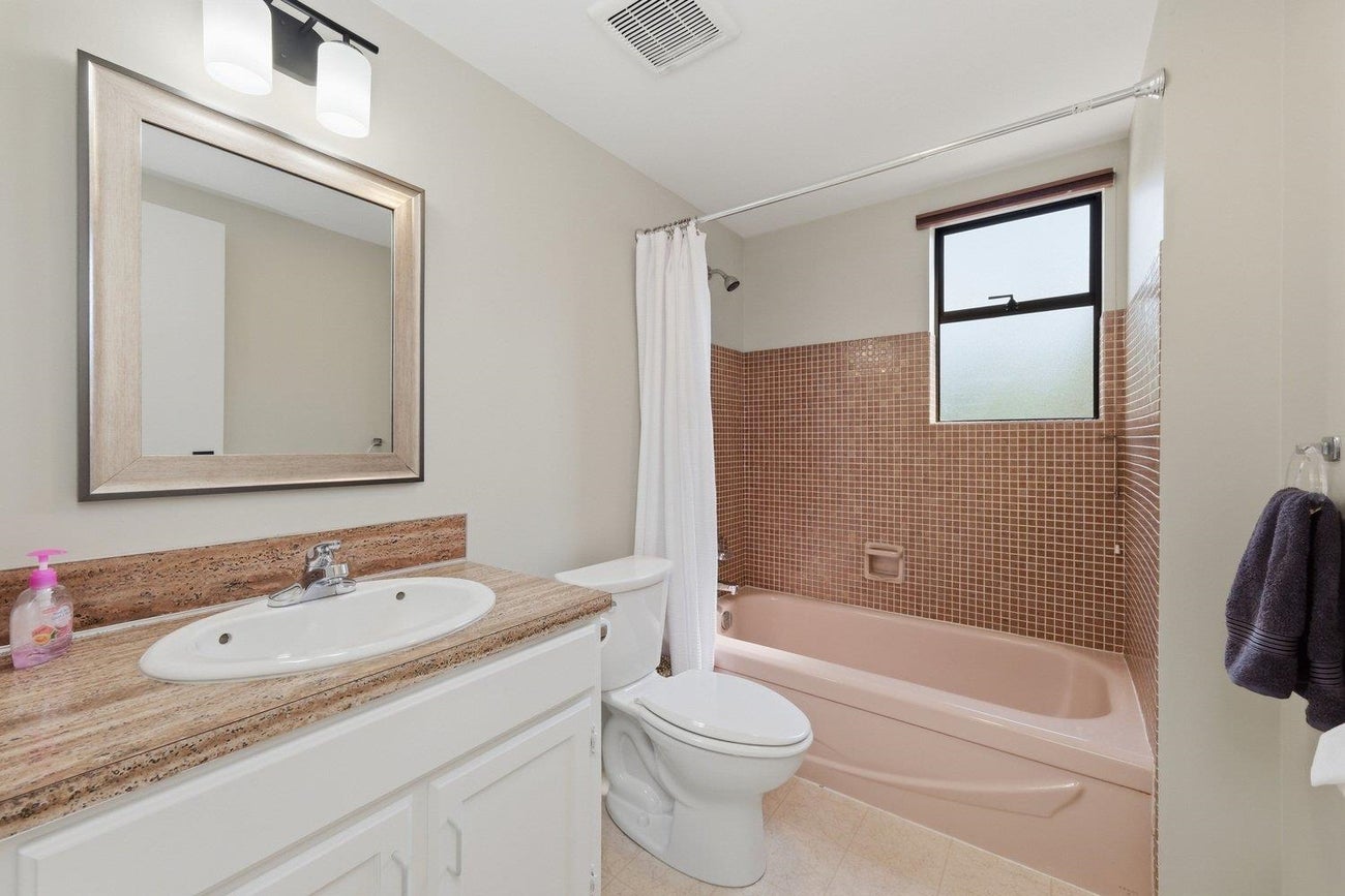 1390 Eastlawn Drive - burnaby Single Family Residence for Sale, 5 Bedrooms (R3135907)# - 34 1390 Eastlawn Drive - burnaby Single Family Residence for Sale, 5 Bedrooms (R3135907)# - 34