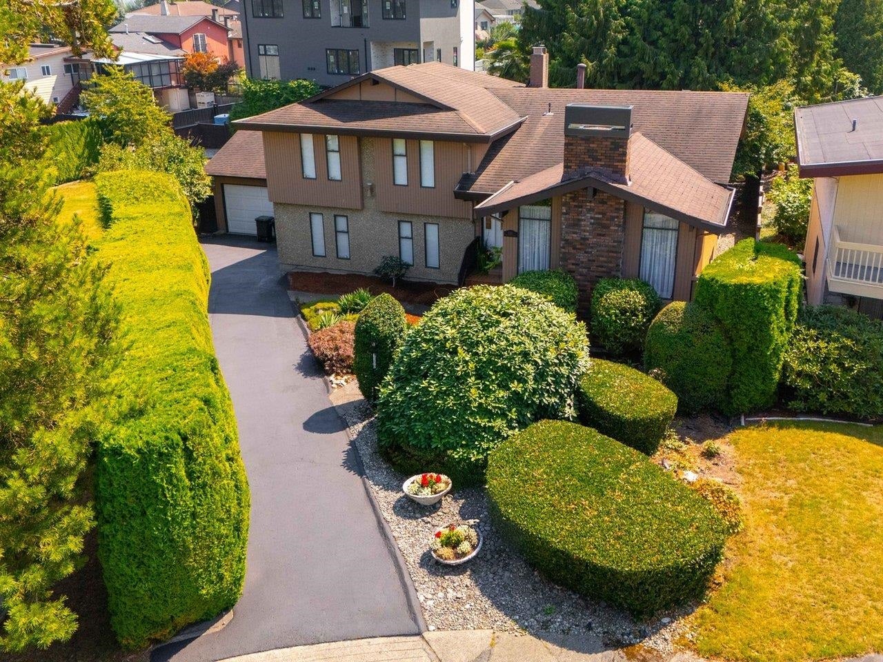 1390 Eastlawn Drive - Brentwood Park Single Family Residence for Sale, 5 Bedrooms (R3135907)# - 5