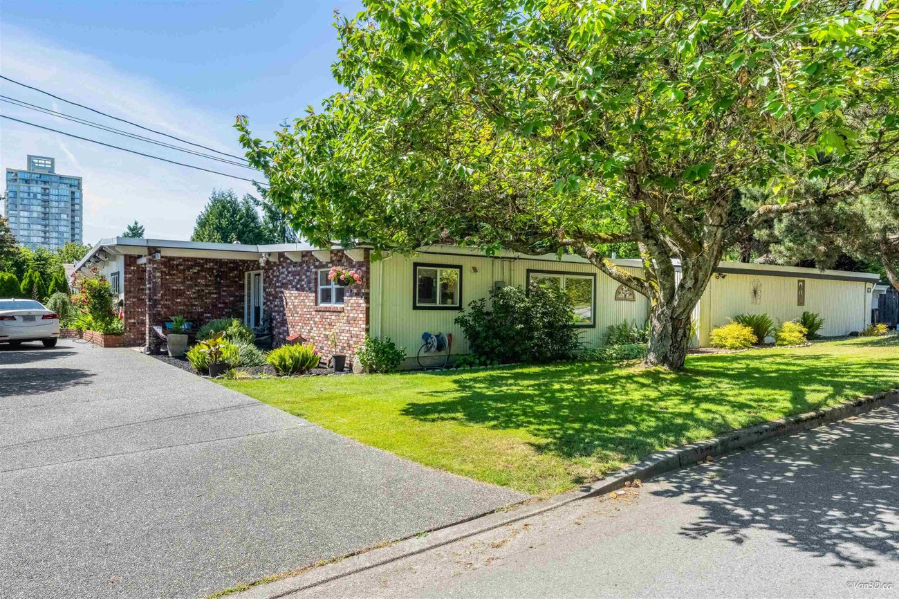 529 Appian Way - Coquitlam West Single Family Residence for Sale, 3 Bedrooms (R3136186)# - 34