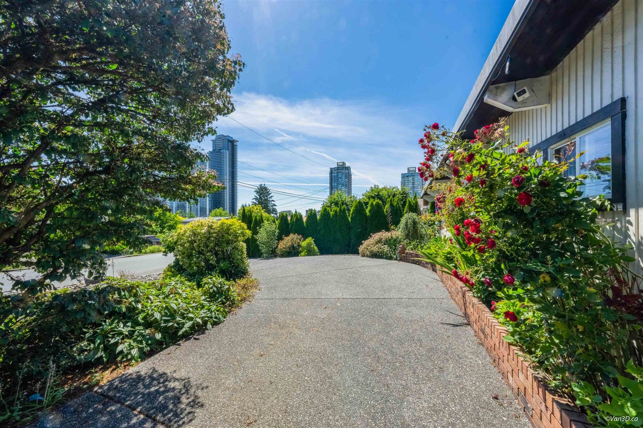 529 Appian Way - Coquitlam West Single Family Residence for Sale, 3 Bedrooms (R3136186)# - 5