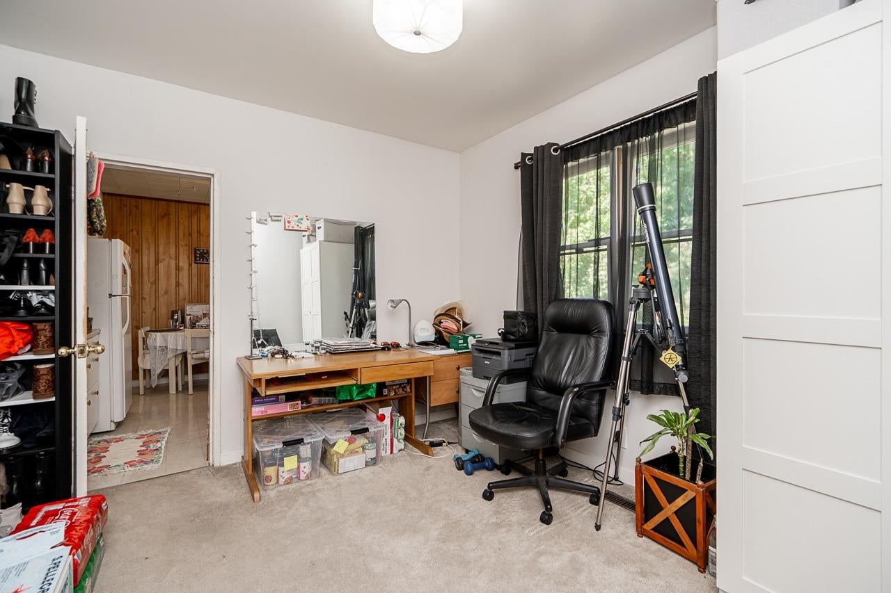715 Roderick Avenue - Coquitlam West Single Family Residence for Sale, 3 Bedrooms (R3136949)# - 15