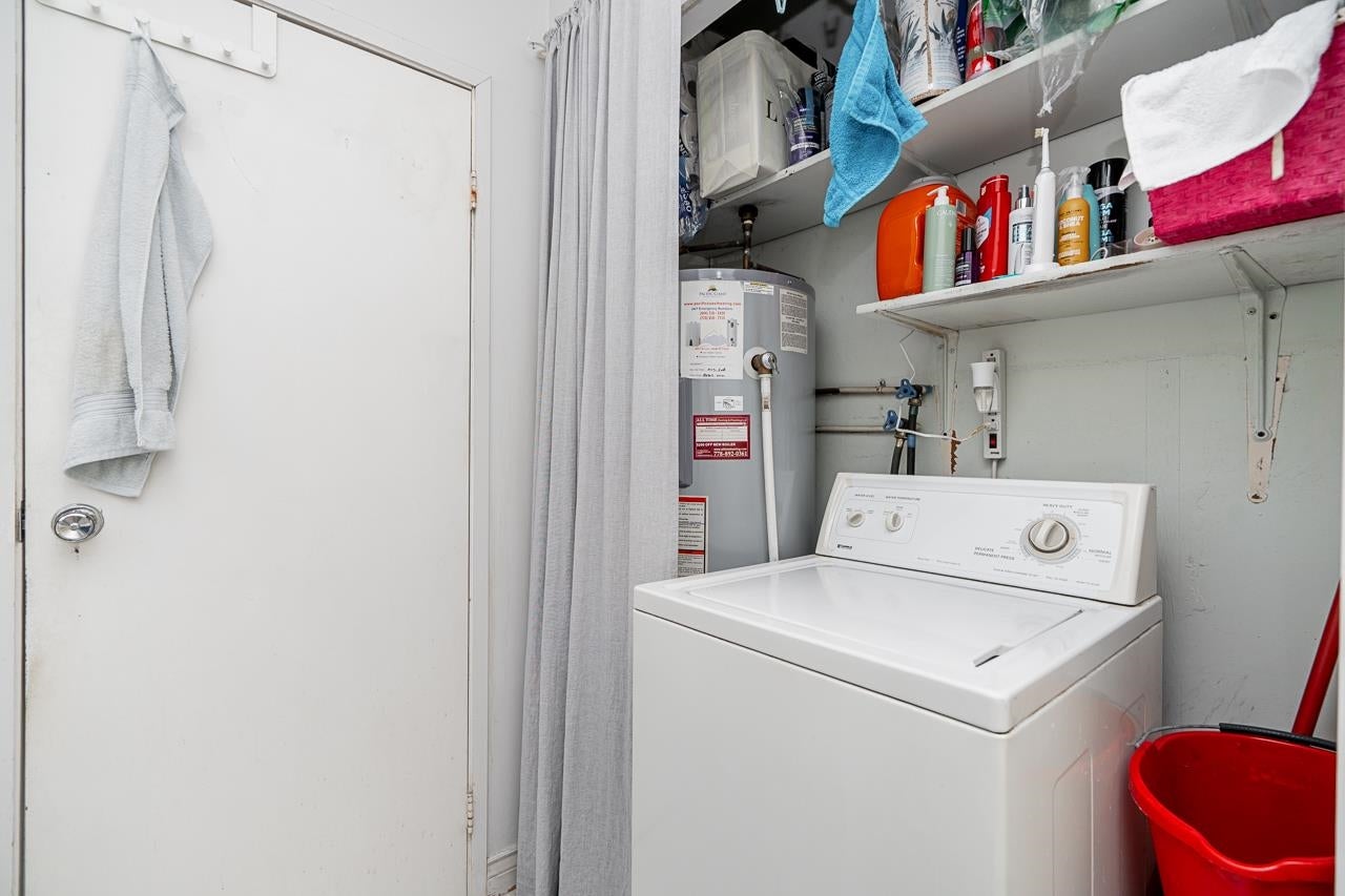 715 Roderick Avenue - Coquitlam West Single Family Residence for Sale, 3 Bedrooms (R3136949)# - 21