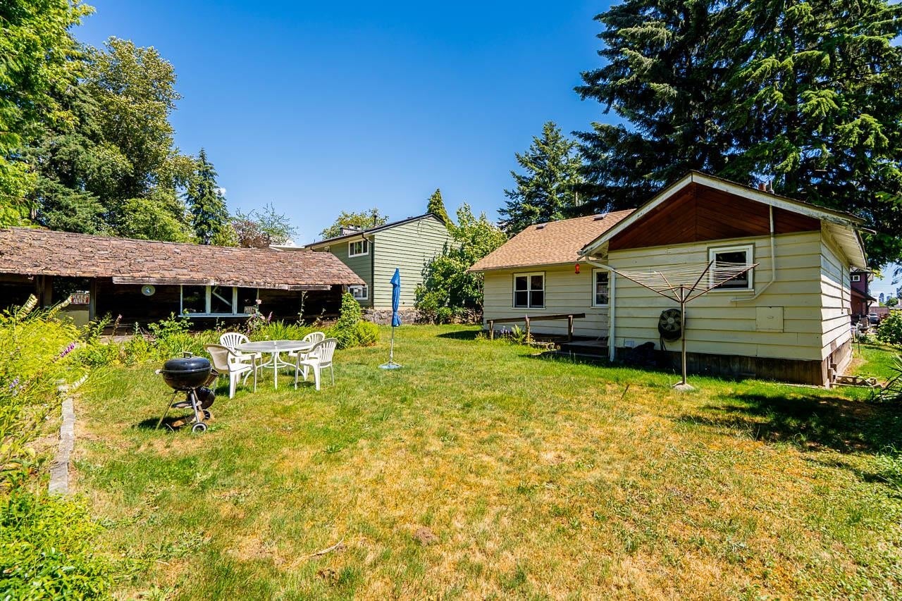 715 Roderick Avenue - Coquitlam West Single Family Residence for Sale, 3 Bedrooms (R3136949)# - 26