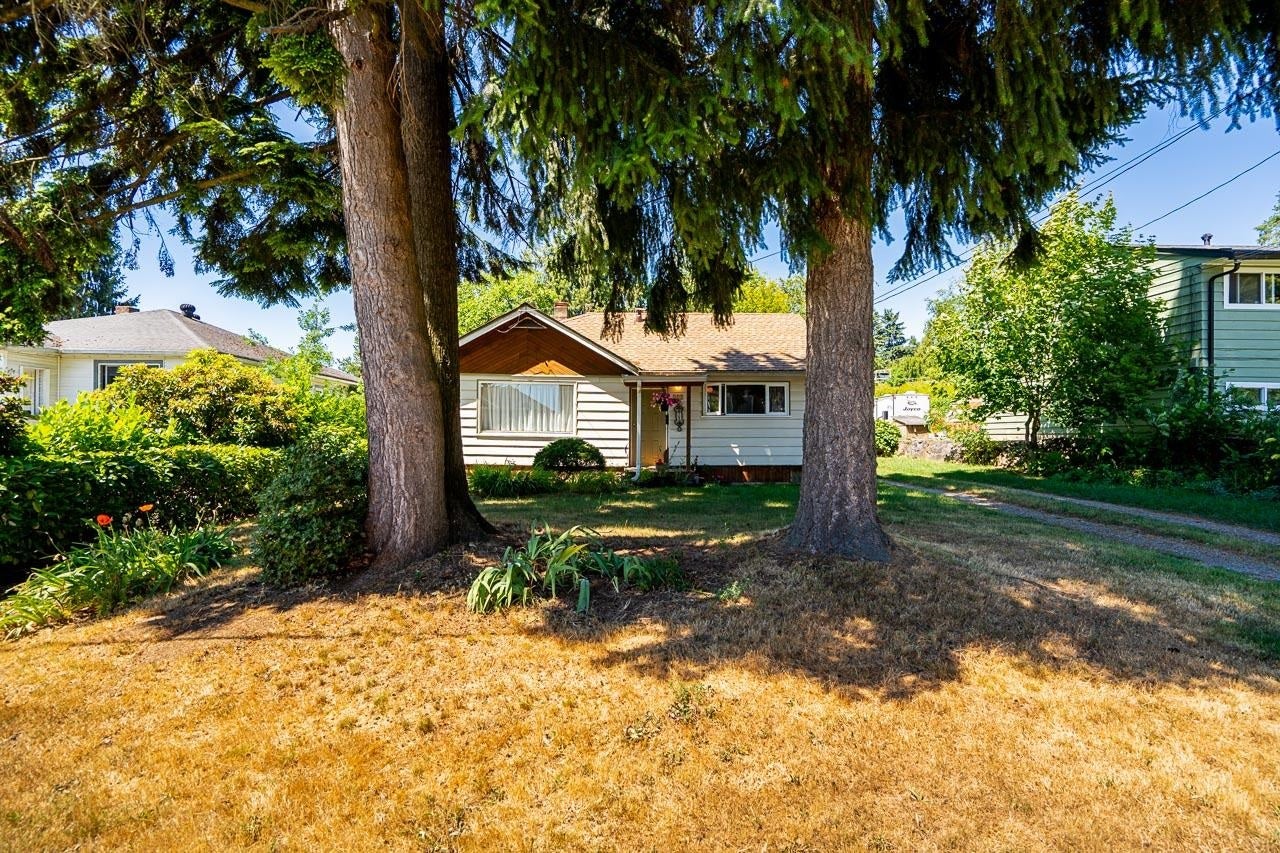 715 Roderick Avenue - Coquitlam West Single Family Residence for Sale, 3 Bedrooms (R3136949)# - 28