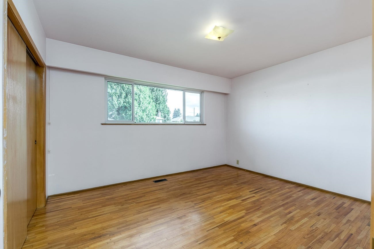 6664 Charles Street - Sperling-Duthie Single Family Residence for Sale, 3 Bedrooms (R3137072)# - 11
