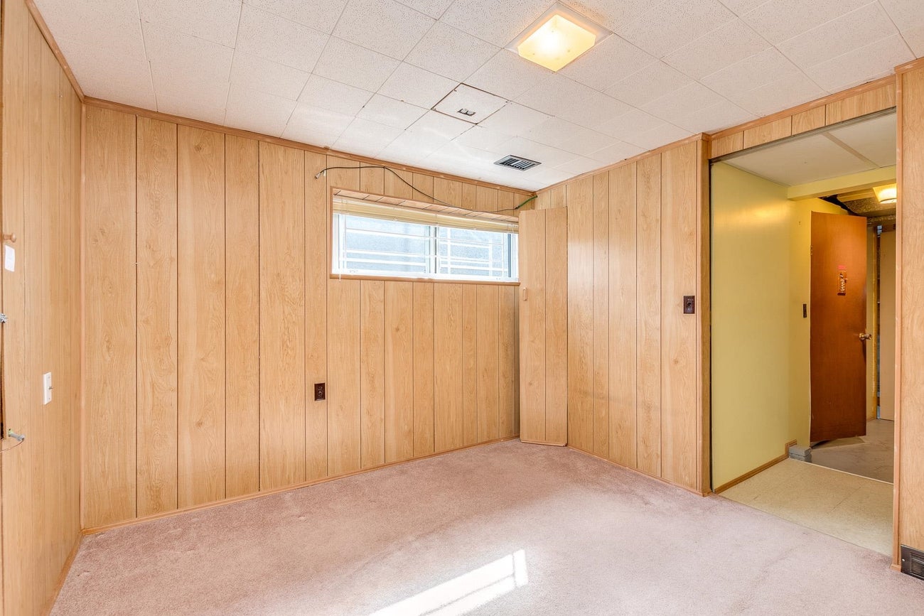 6664 Charles Street - Sperling-Duthie Single Family Residence for Sale, 3 Bedrooms (R3137072)# - 25
