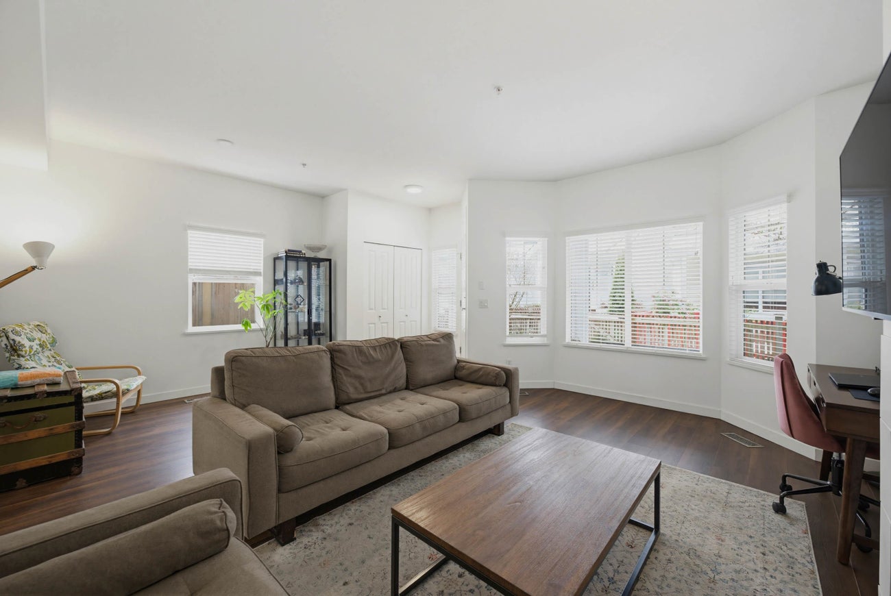 220 - 3000 Riverbend Drive - Coquitlam East Single Family Residence for Sale, 3 Bedrooms (R3137224)# - 12 220 - 3000 Riverbend Drive - Coquitlam East Single Family Residence for Sale, 3 Bedrooms (R3137224)# - 12