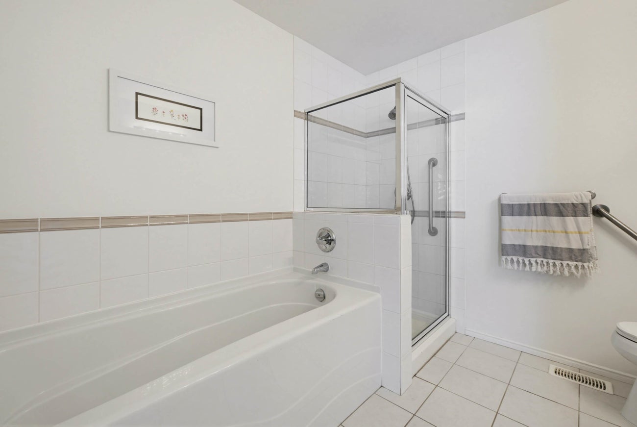 220 - 3000 Riverbend Drive - Coquitlam East Single Family Residence for Sale, 3 Bedrooms (R3137224)# - 31 220 - 3000 Riverbend Drive - Coquitlam East Single Family Residence for Sale, 3 Bedrooms (R3137224)# - 31