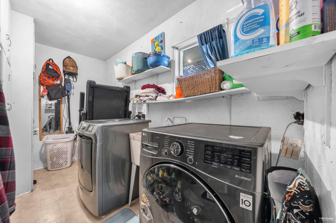 735 Lea Avenue - Coquitlam West Single Family Residence for Sale, 3 Bedrooms (R3137499)# - 20