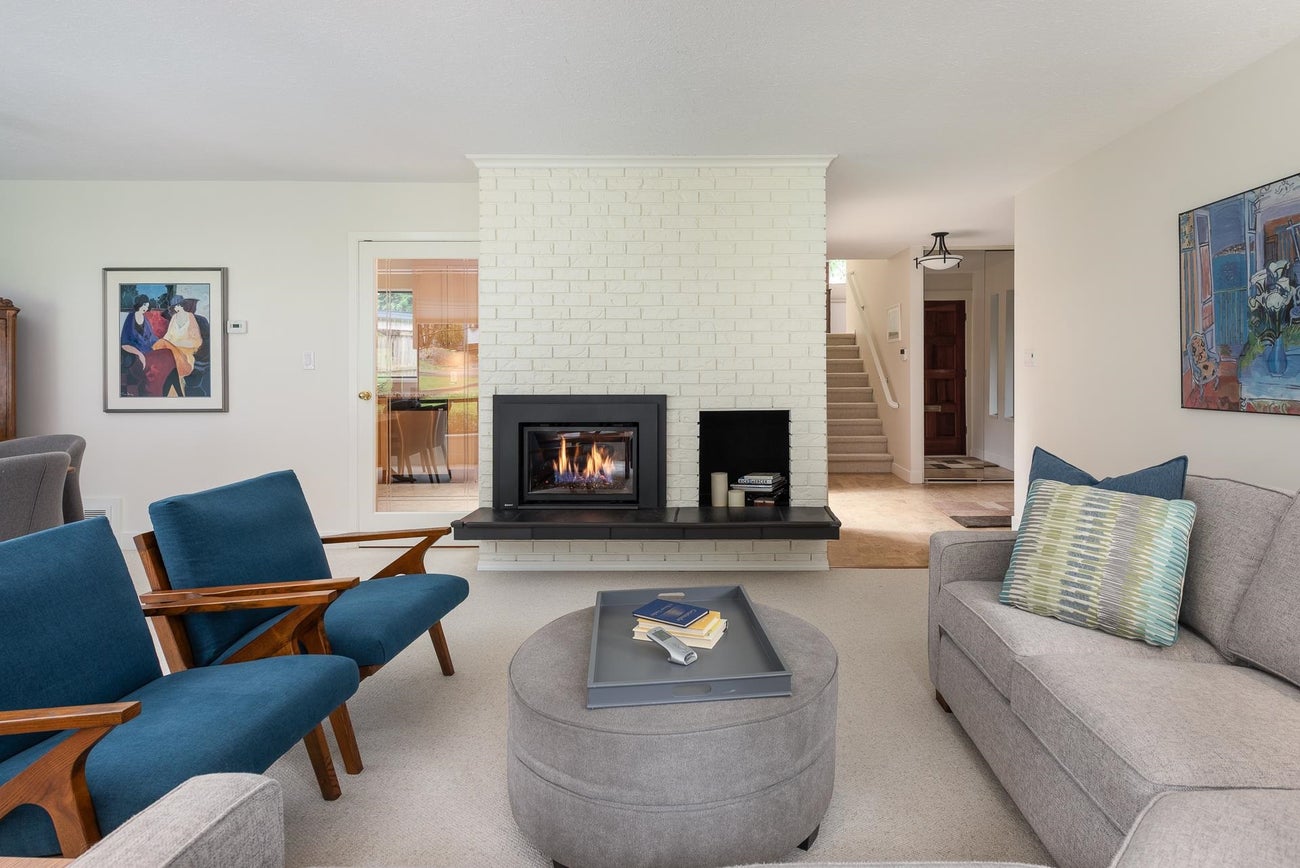 2376 King Albert Avenue - Central Coquitlam Single Family Residence for Sale, 3 Bedrooms (R3138091)# - 4