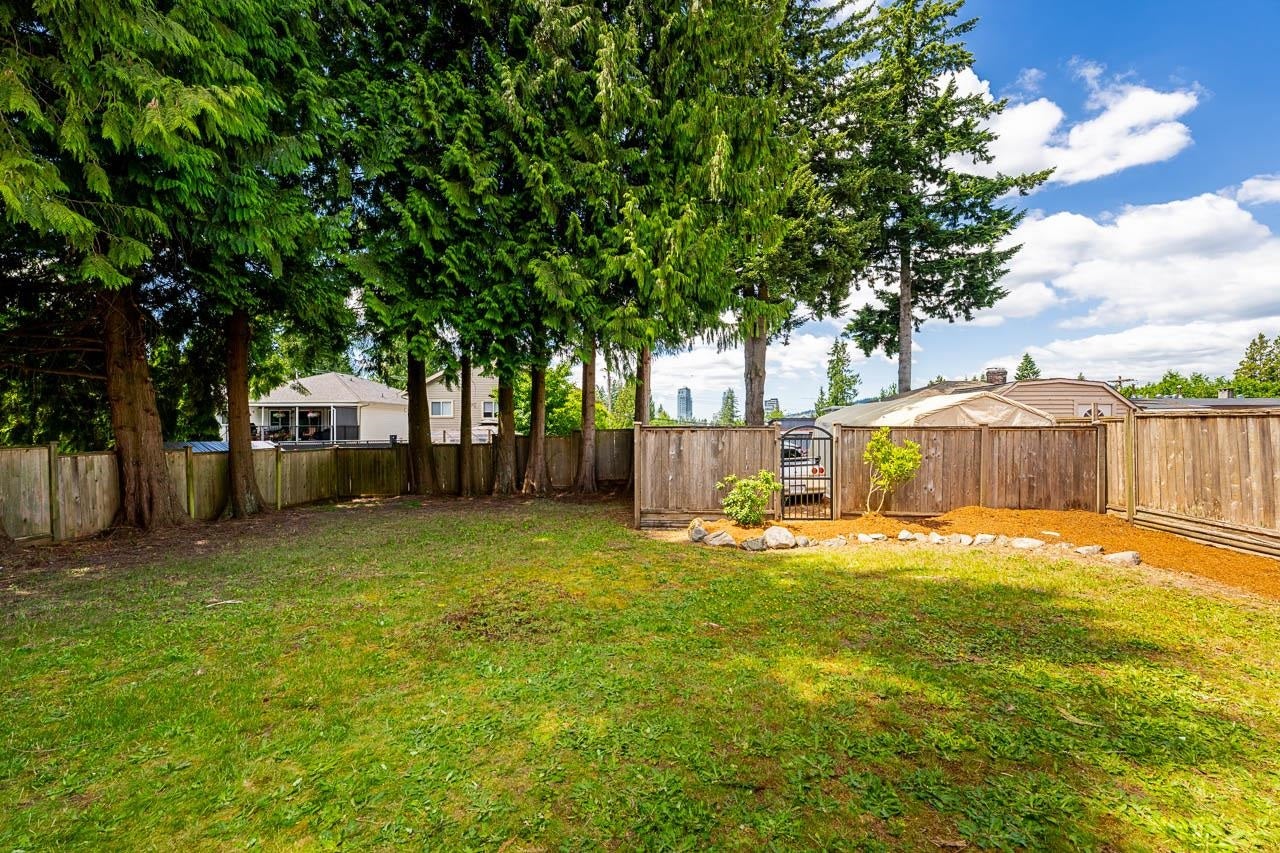 716 Colinet Street - Central Coquitlam Single Family Residence for Sale, 5 Bedrooms (R3138664)# - 32