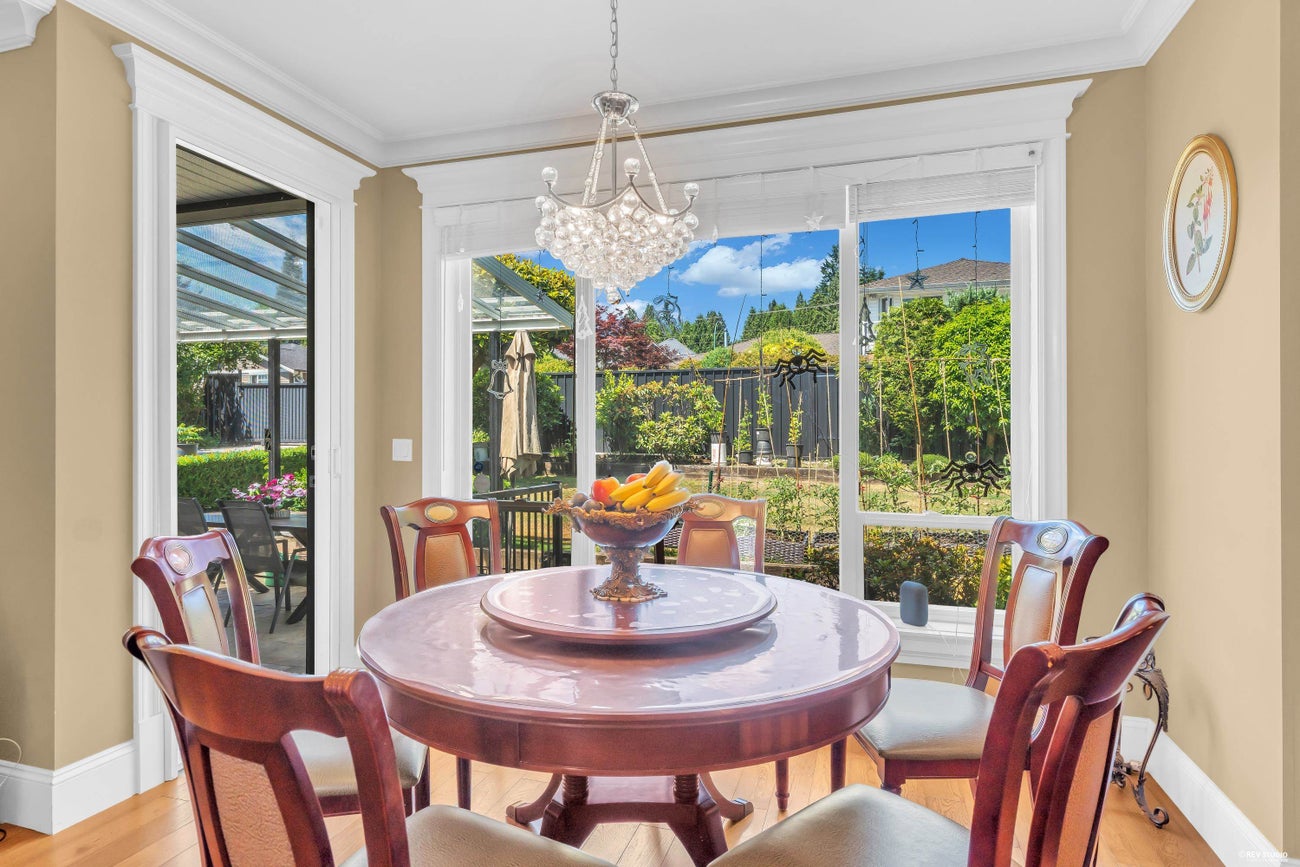 717 Shaw Avenue - Coquitlam West Single Family Residence for Sale, 8 Bedrooms (R3138754)# - 13