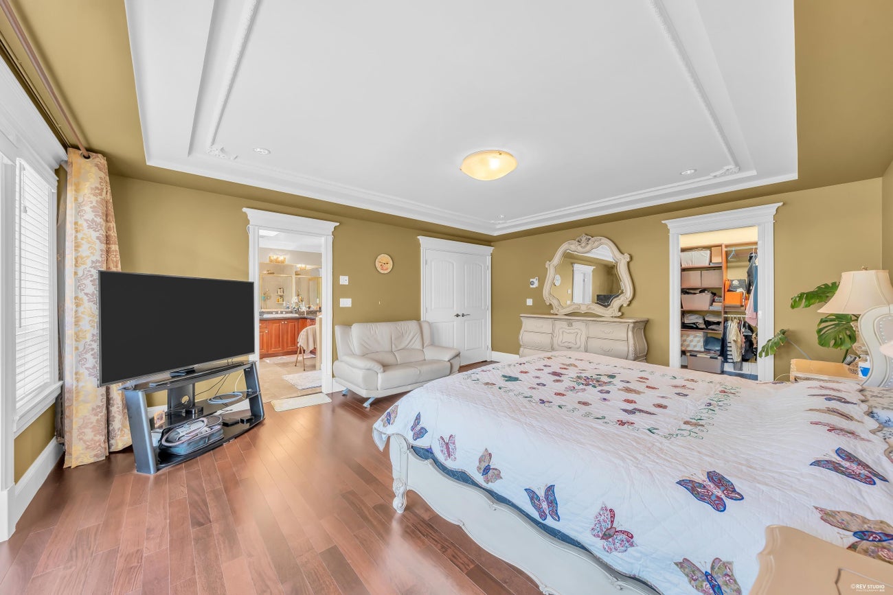 717 Shaw Avenue - Coquitlam West Single Family Residence for Sale, 8 Bedrooms (R3138754)# - 25