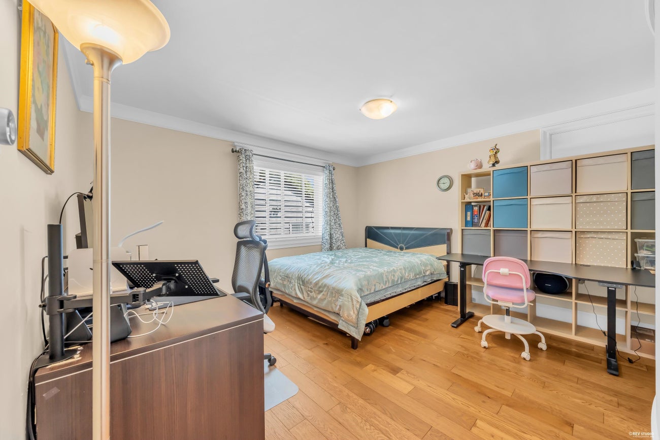 717 Shaw Avenue - Coquitlam West Single Family Residence for Sale, 8 Bedrooms (R3138754)# - 34