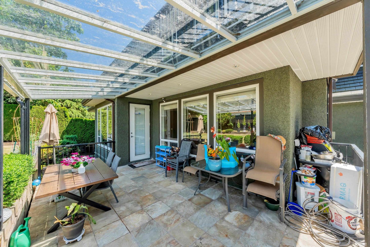 717 Shaw Avenue - Coquitlam West Single Family Residence for Sale, 8 Bedrooms (R3138754)# - 38