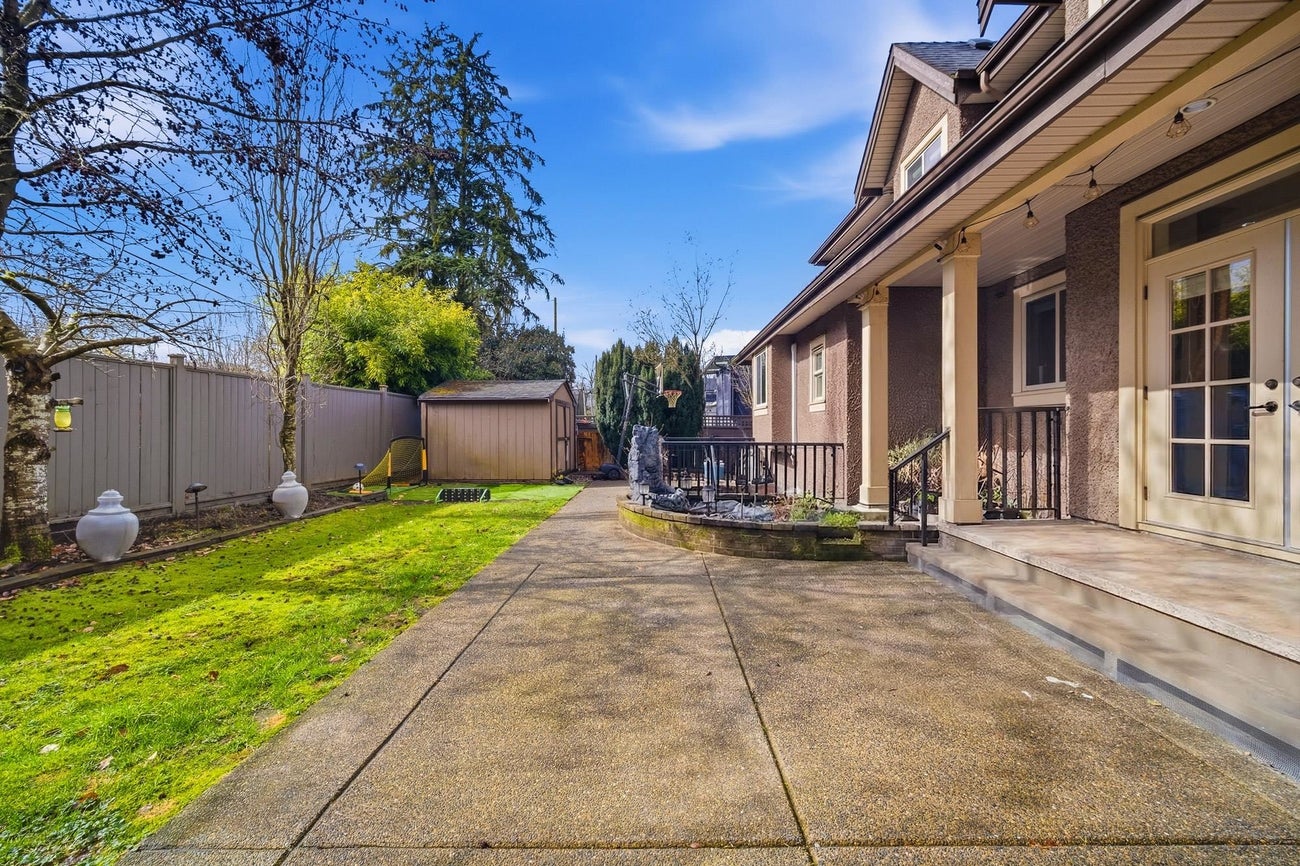7440 Kraft Crescent - Government Road Single Family Residence for Sale, 6 Bedrooms (R3138867)# - 26