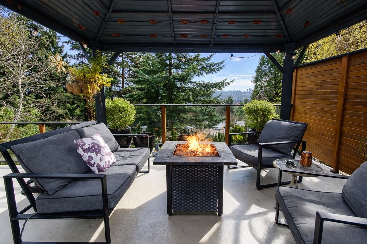 343 Dartmoor Drive - Coquitlam East Single Family Residence for Sale, 4 Bedrooms (R3138881)# - 12