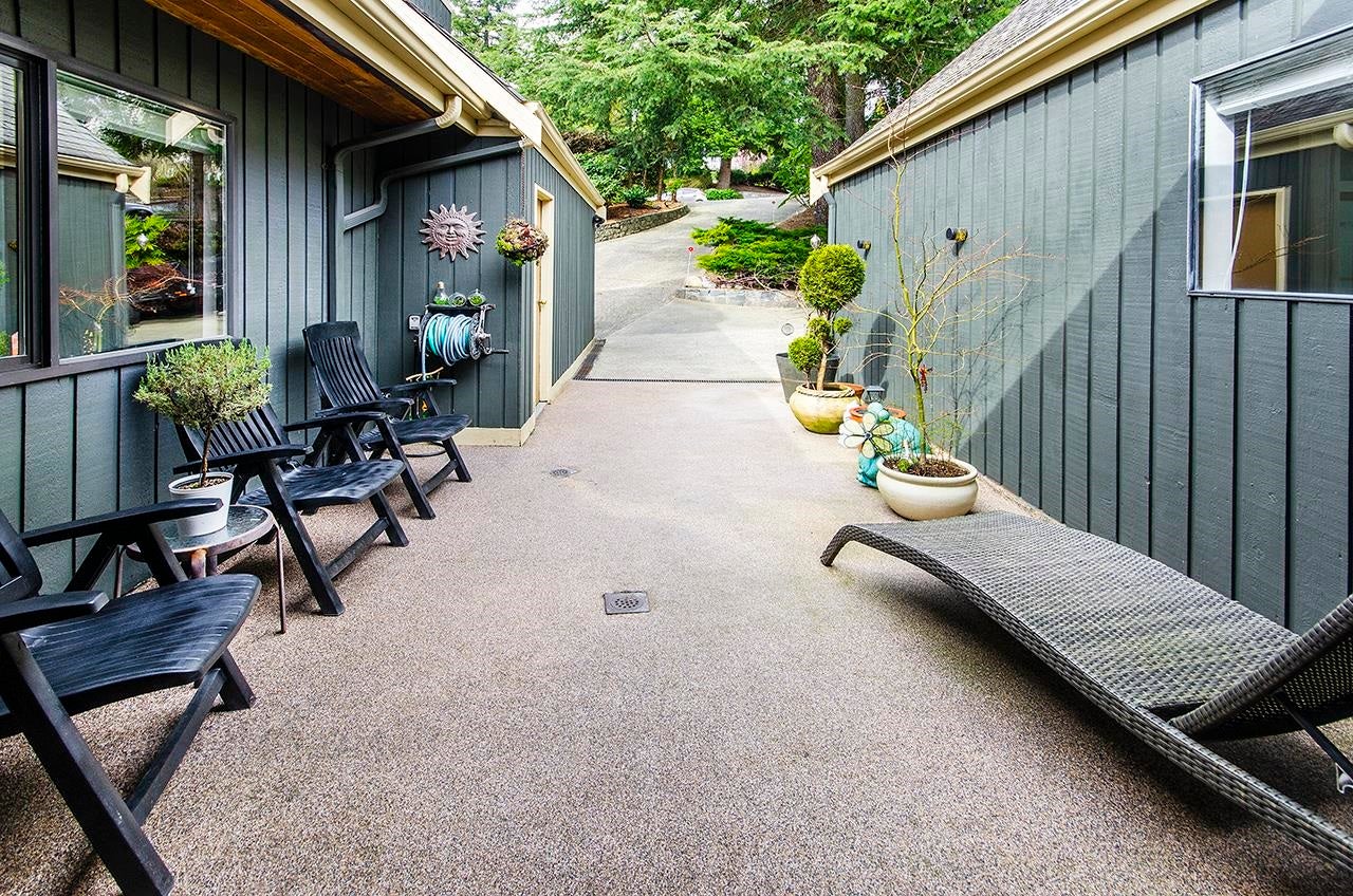 343 Dartmoor Drive - Coquitlam East Single Family Residence for Sale, 4 Bedrooms (R3138881)# - 31