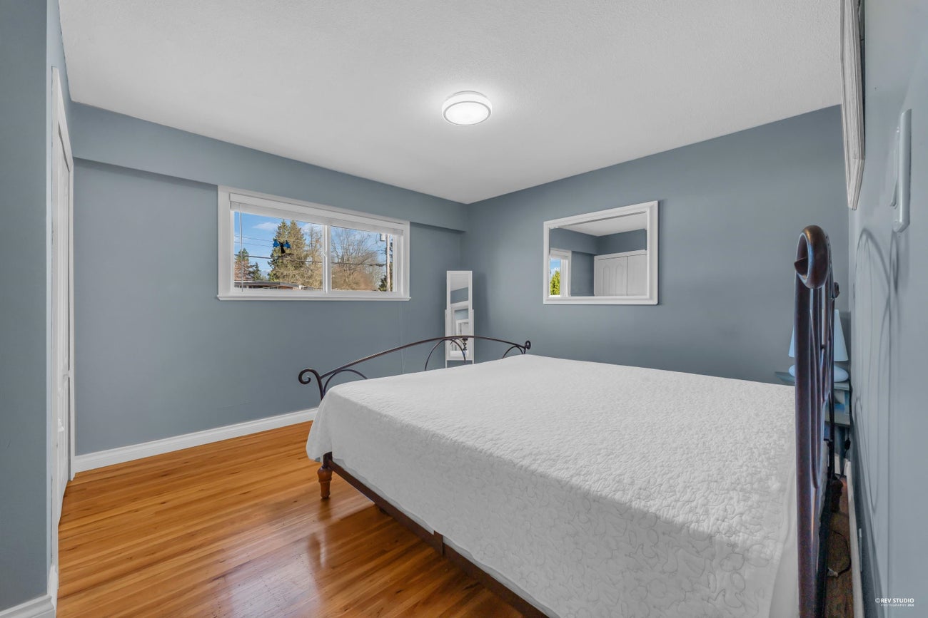794 Adiron Avenue - Coquitlam West Single Family Residence for Sale, 5 Bedrooms (R3138883)# - 17