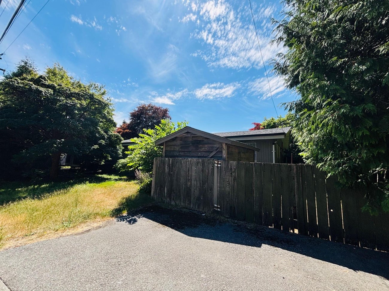 498 Hickey Drive - Central Coquitlam Single Family Residence for Sale, 3 Bedrooms (R3138971)# - 4
