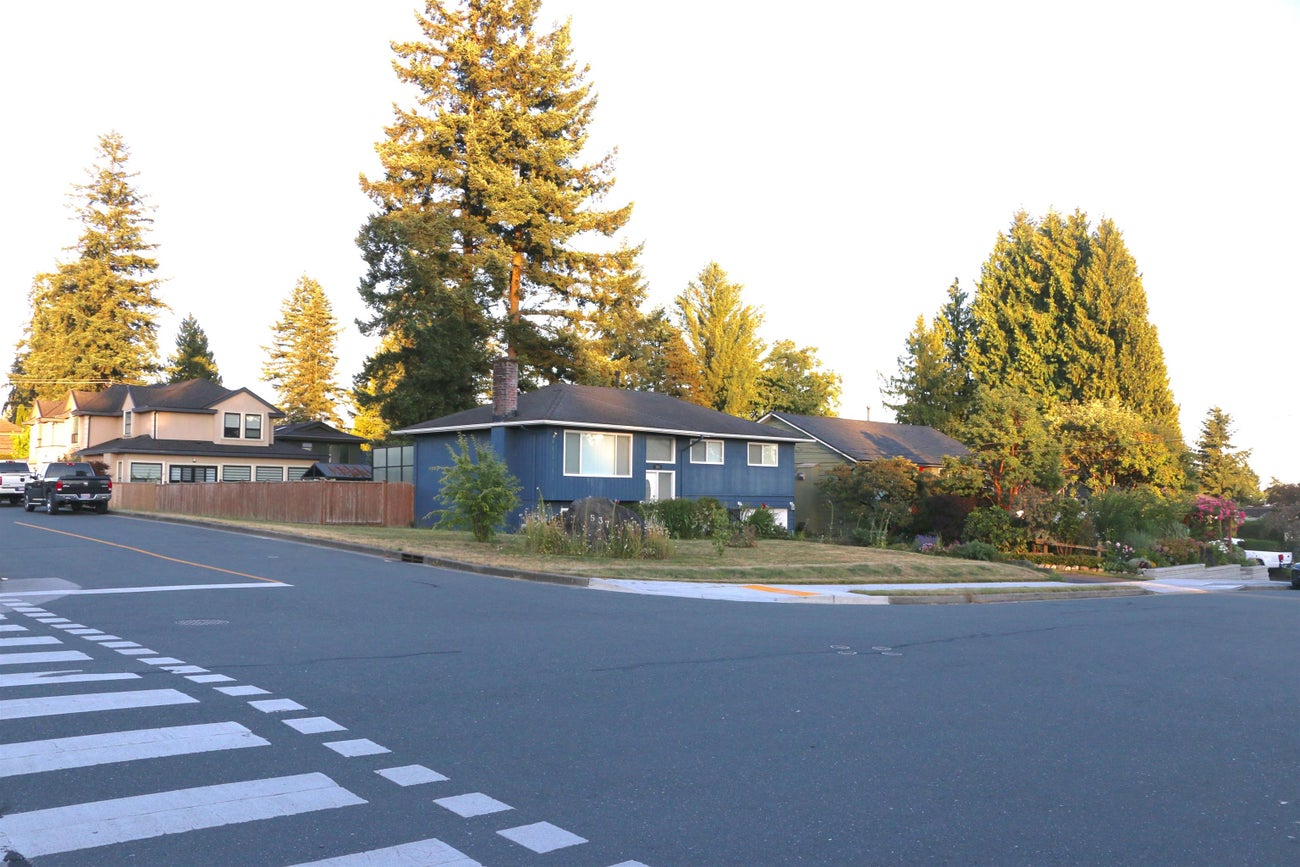 537 Draycott Street - Central Coquitlam Single Family Residence for Sale, 4 Bedrooms (R3139060)# - 20