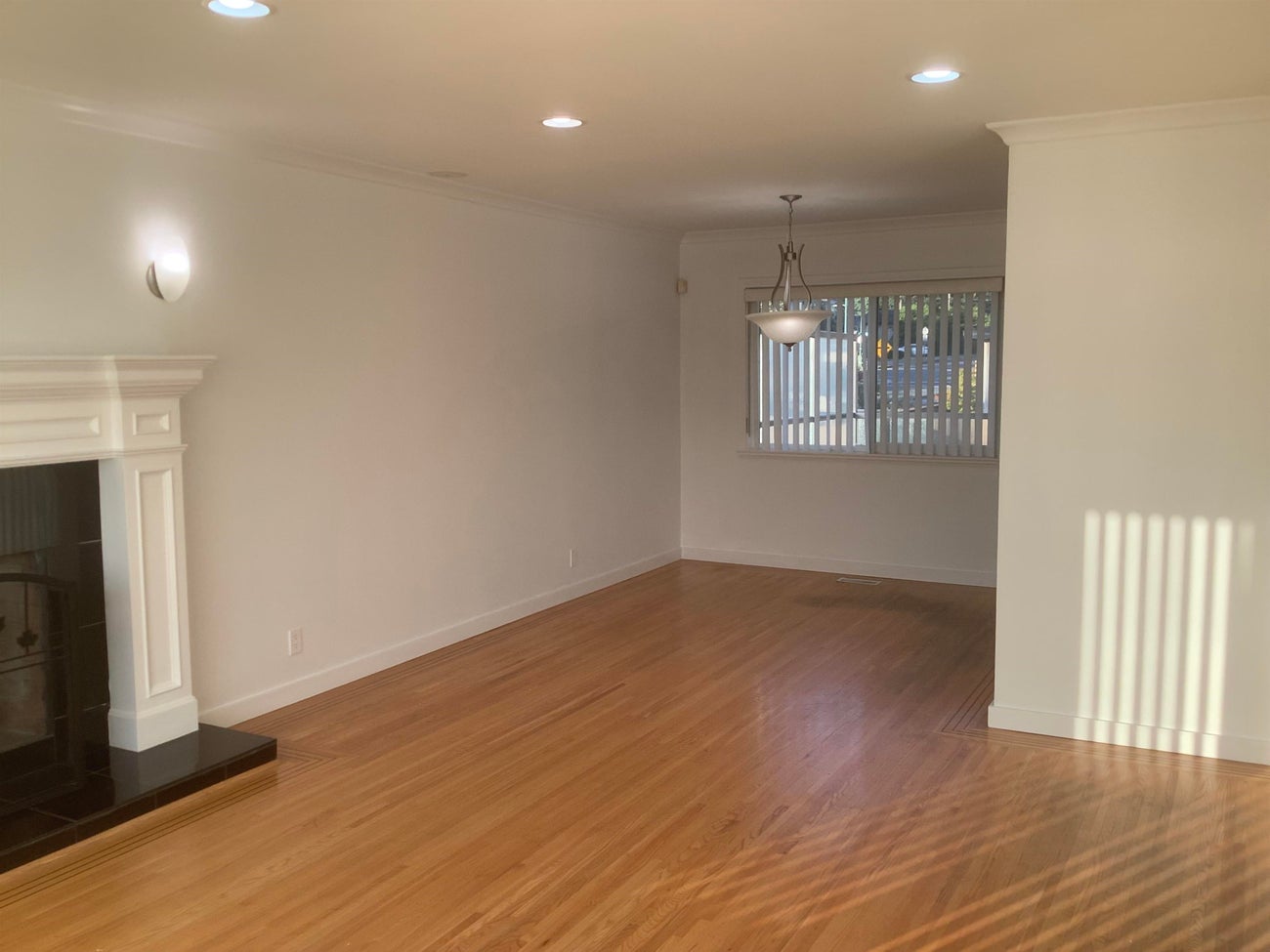 537 Draycott Street - Central Coquitlam Single Family Residence for Sale, 4 Bedrooms (R3139060)# - 4