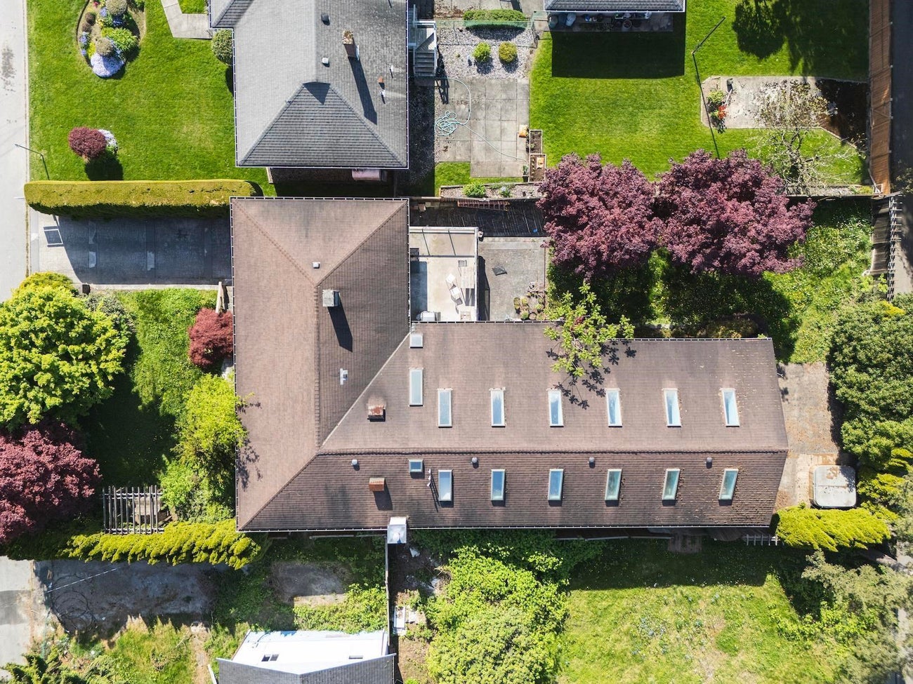 619 Harrison Avenue - Coquitlam West Single Family Residence for Sale, 6 Bedrooms (R3139078)# - 3