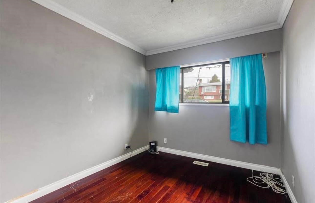 1150 Madore Avenue - Central Coquitlam Single Family Residence for Sale, 4 Bedrooms (R3139380)# - 9