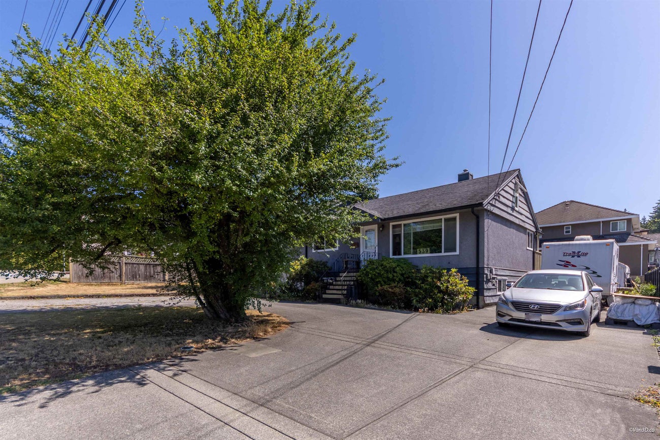 539 Schoolhouse Street - Central Coquitlam Single Family Residence for Sale, 6 Bedrooms (R3139752)# - 1