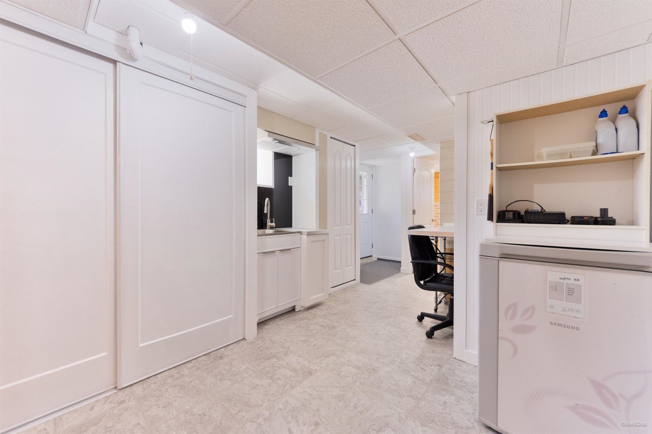 539 Schoolhouse Street - Central Coquitlam Single Family Residence for Sale, 6 Bedrooms (R3139752)# - 20