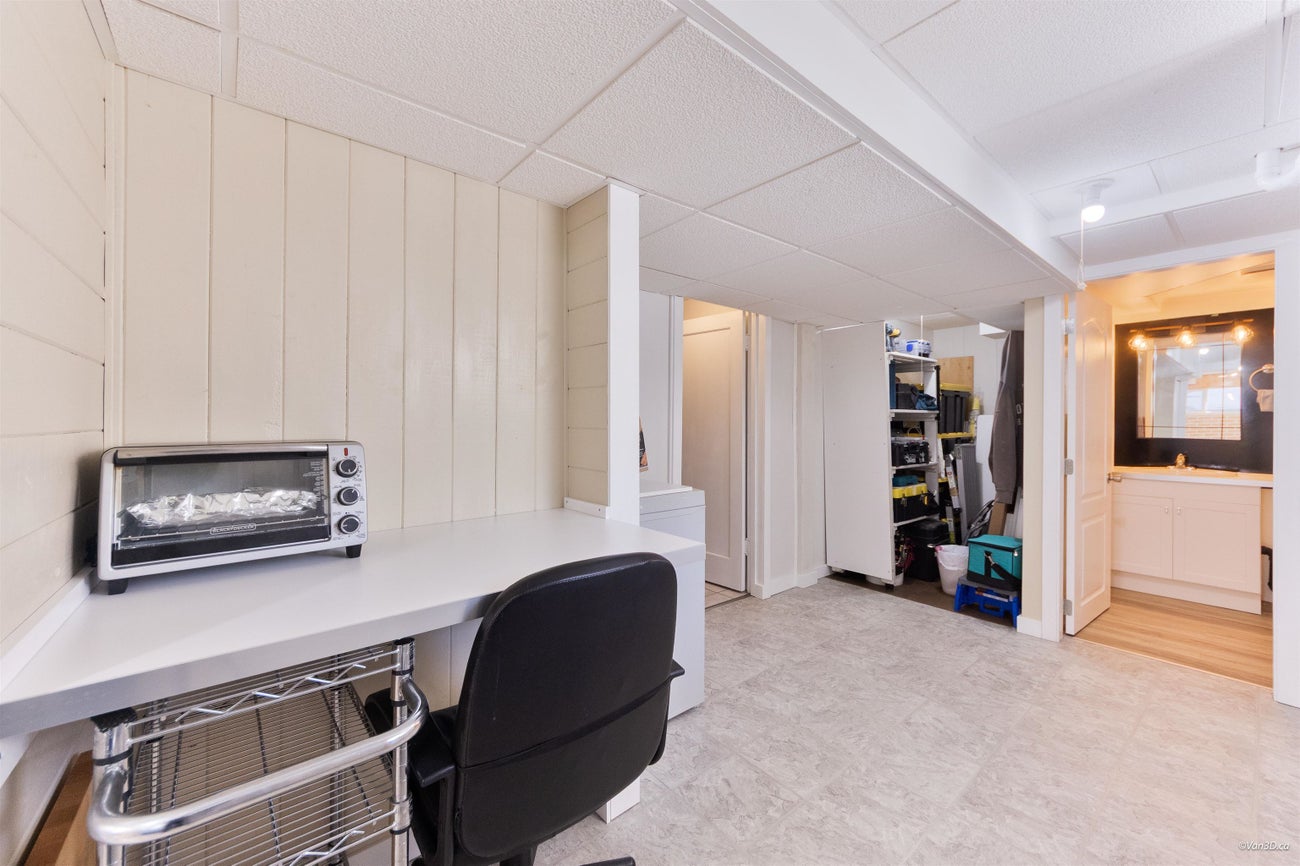 539 Schoolhouse Street - Central Coquitlam Single Family Residence for Sale, 6 Bedrooms (R3139752)# - 22