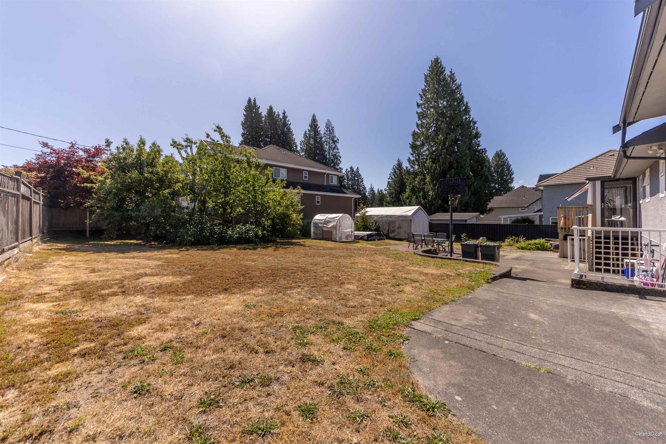 539 Schoolhouse Street - Central Coquitlam Single Family Residence for Sale, 6 Bedrooms (R3139752)# - 25