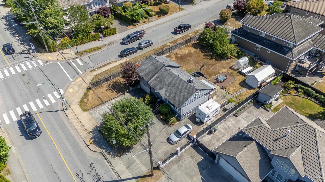 539 Schoolhouse Street - Central Coquitlam Single Family Residence for Sale, 6 Bedrooms (R3139752)# - 2
