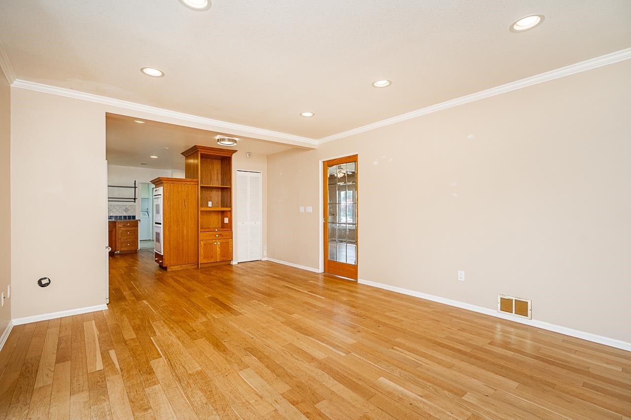 1707 Haversley Avenue - Central Coquitlam Single Family Residence for Sale, 3 Bedrooms (R3139959)# - 16