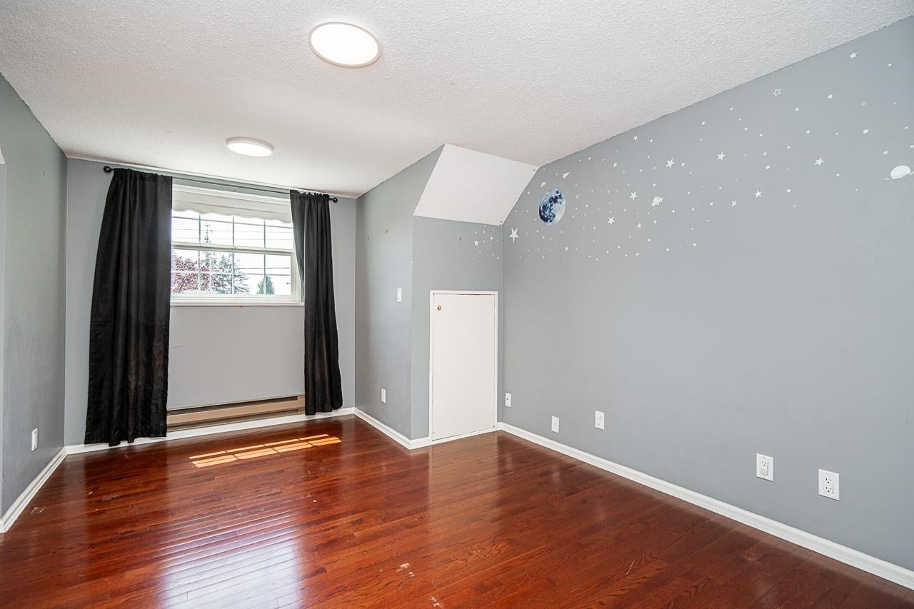 1707 Haversley Avenue - Central Coquitlam Single Family Residence for Sale, 3 Bedrooms (R3139959)# - 24