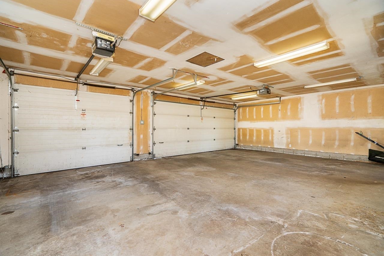 1707 Haversley Avenue - Central Coquitlam Single Family Residence for Sale, 3 Bedrooms (R3139959)# - 34