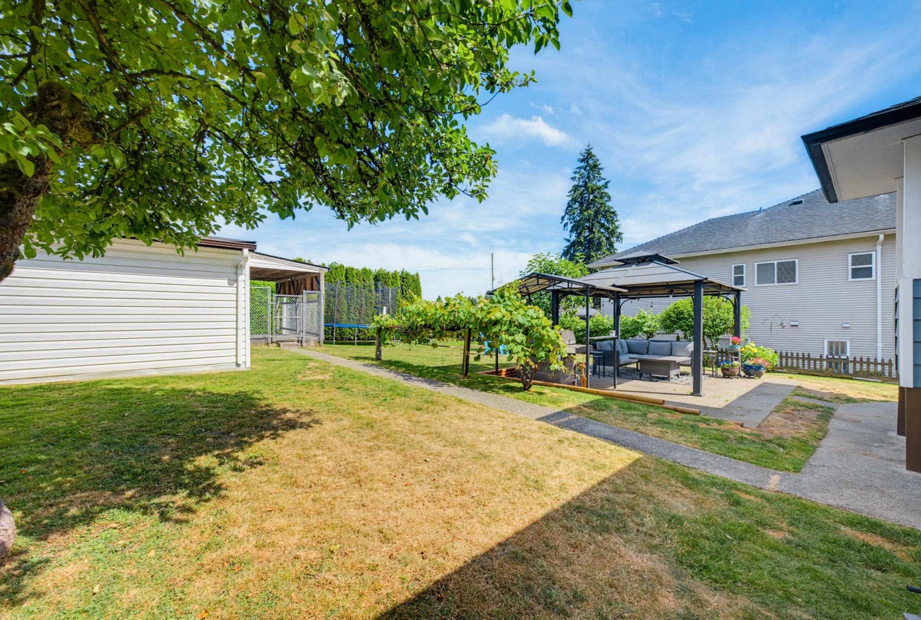 273 Burns Street - Coquitlam West Single Family Residence for Sale, 3 Bedrooms (R3140236)# - 23