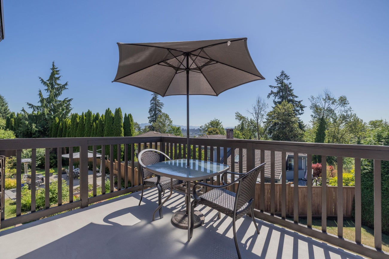 455 Alouette Drive - Coquitlam East Single Family Residence for Sale, 6 Bedrooms (R3140538)# - 33