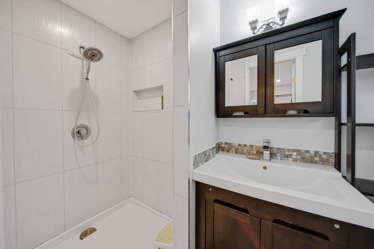 2280 King Albert Avenue - Central Coquitlam Single Family Residence for Sale, 4 Bedrooms (R3140569)# - 16