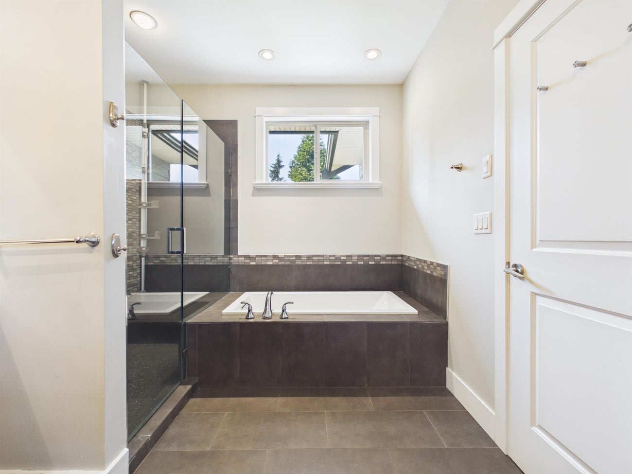 638 Austin Avenue - Coquitlam West Single Family Residence for Sale, 4 Bedrooms (R3141135)# - 26