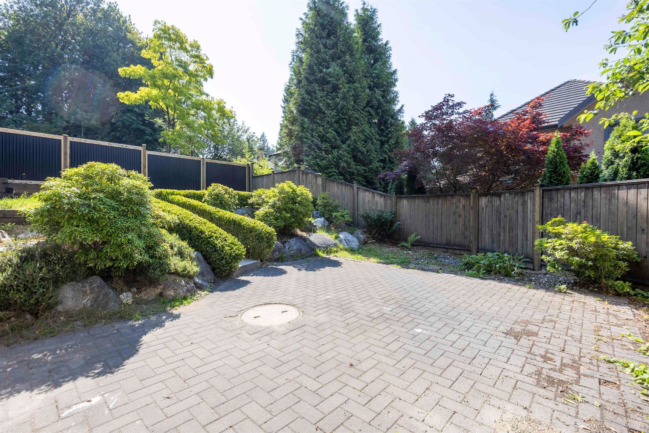 638 Austin Avenue - Coquitlam West Single Family Residence for Sale, 4 Bedrooms (R3141135)# - 35