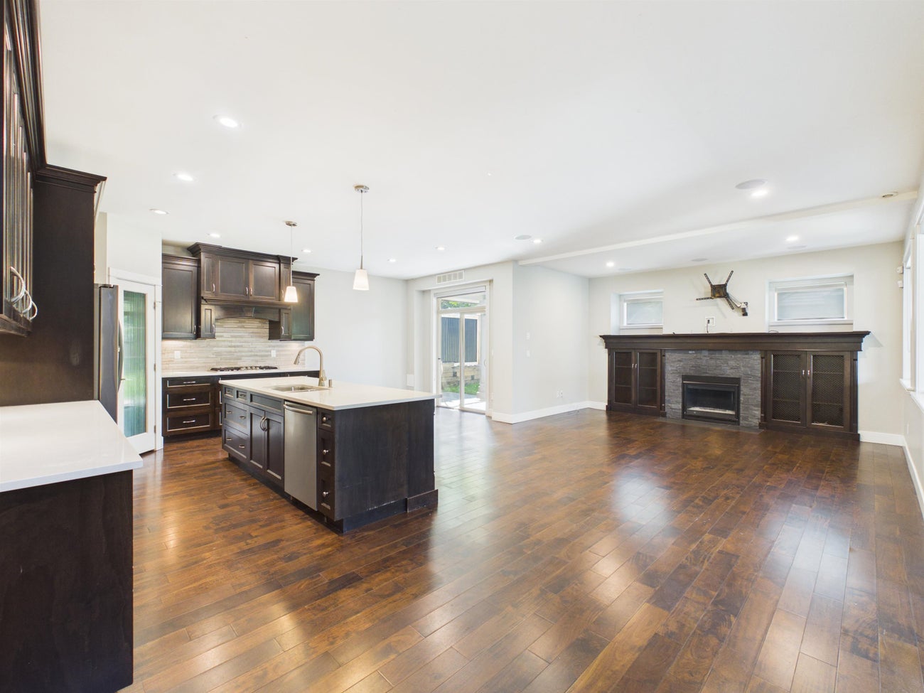 638 Austin Avenue - Coquitlam West Single Family Residence for Sale, 4 Bedrooms (R3141135)# - 5