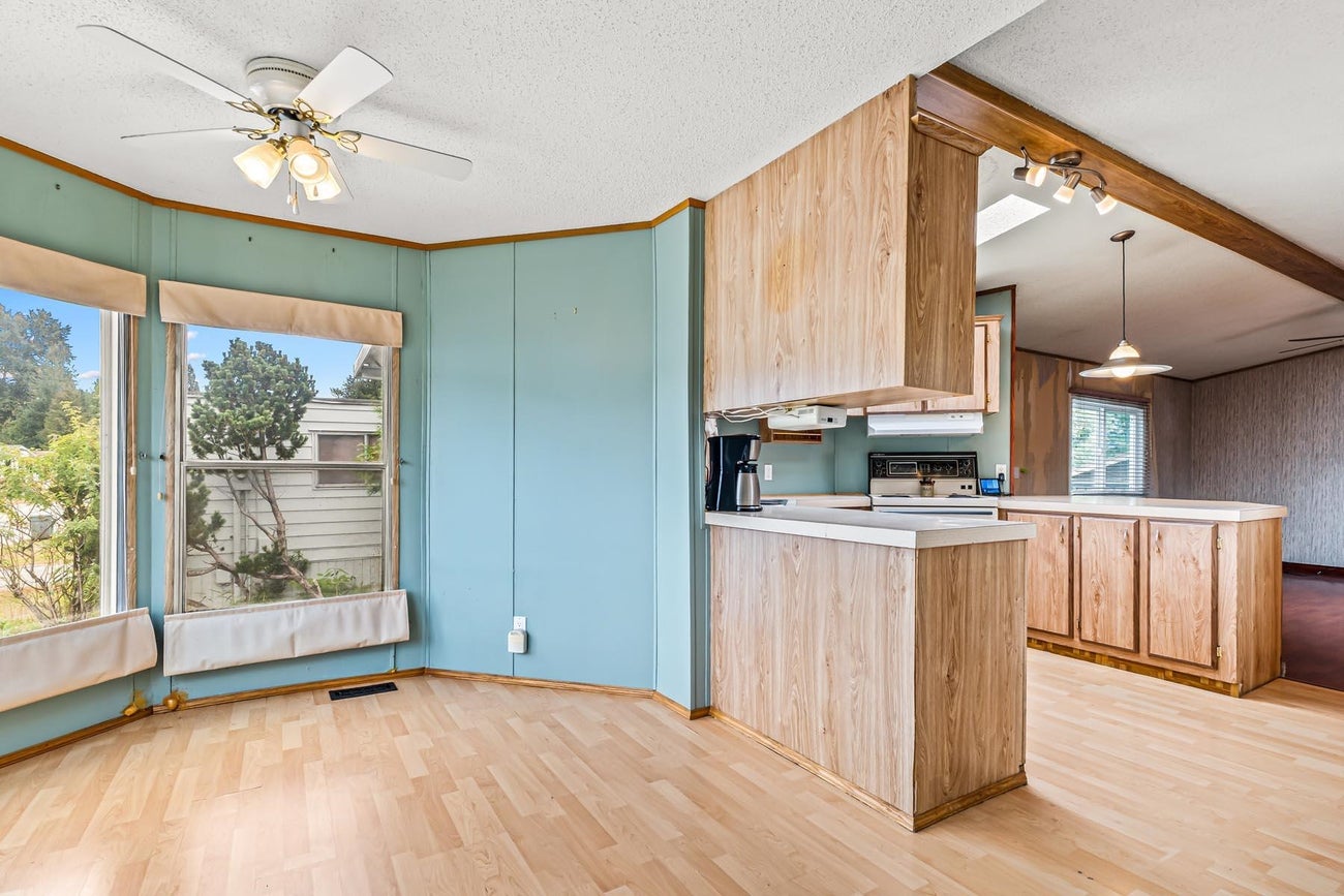 141 - 145 King Edward Street - Maillardville Manufactured Home for Sale, 2 Bedrooms (R3141176)# - 13