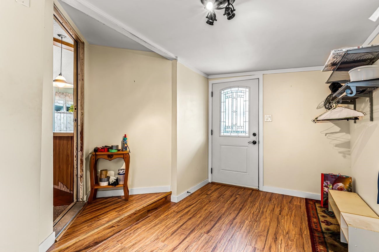 141 - 145 King Edward Street - Maillardville Manufactured Home for Sale, 2 Bedrooms (R3141176)# - 3